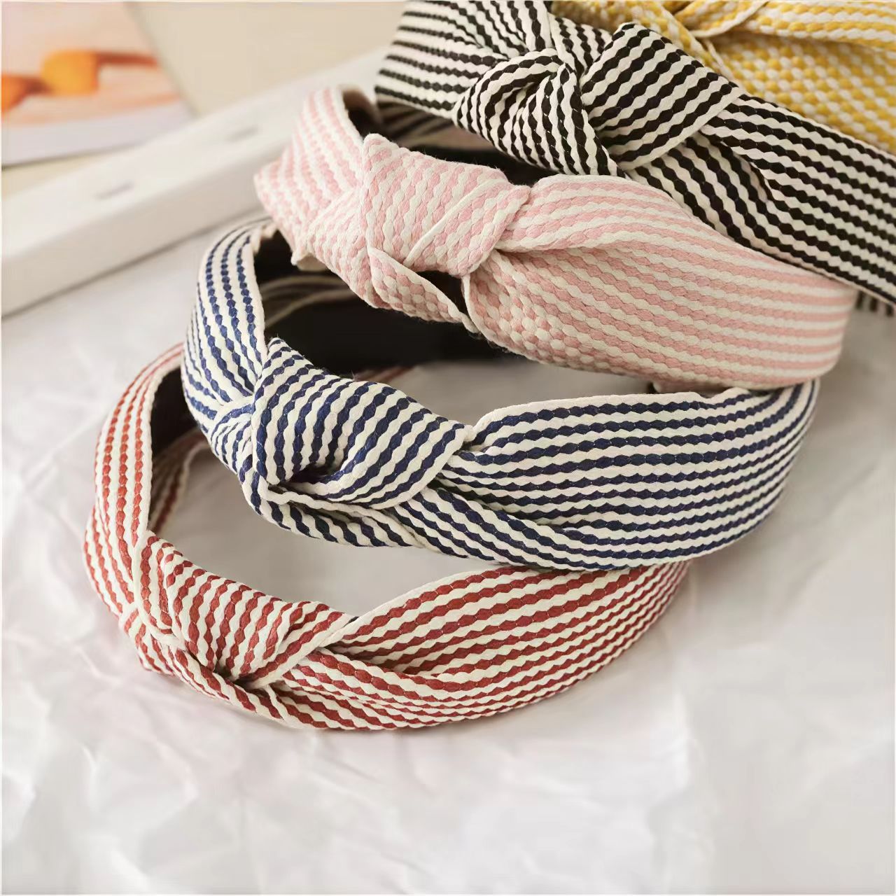 Ikat Kepala Bermotif Kotak-kot - Headband Summer Knit ulasan dan harga