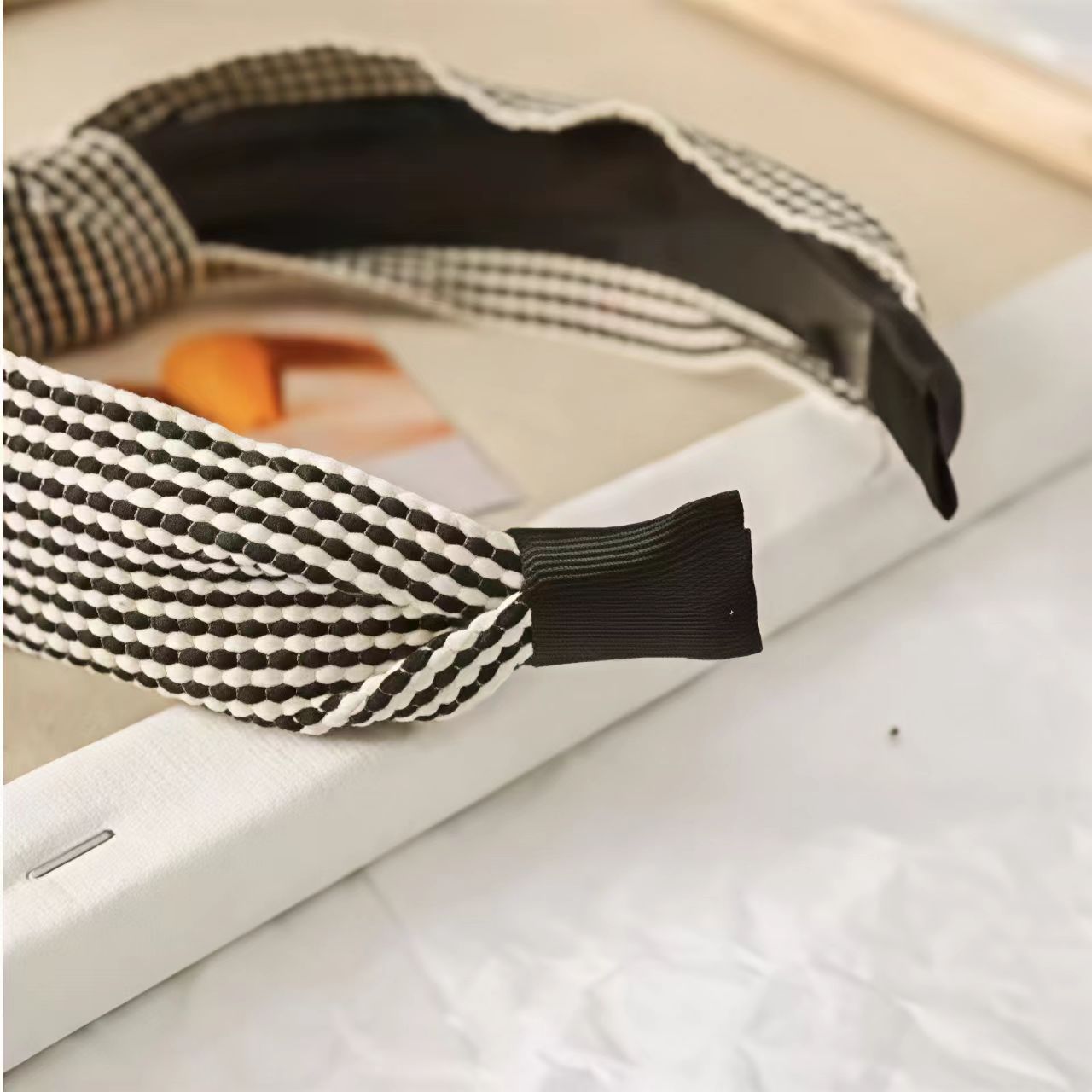 Ikat Kepala Bermotif Kotak-kot - Headband Summer Knit ulasan dan harga